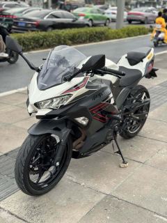 Kawasaki Ninja 400 - фото 2