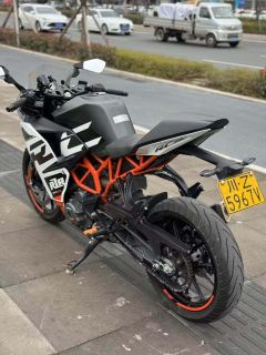 KTMR2R RC 390 400 cc - photo 6