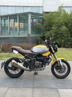 Voge 300AC - ფოტო 3