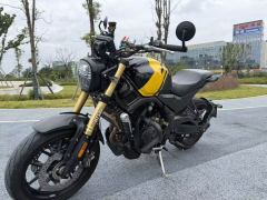 Voge 500AC - ფოტო 1