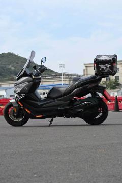 Voge SR4 Max 350 cc - фото 4