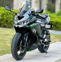 Kawasaki ZX-4R 400 cc - photo 3