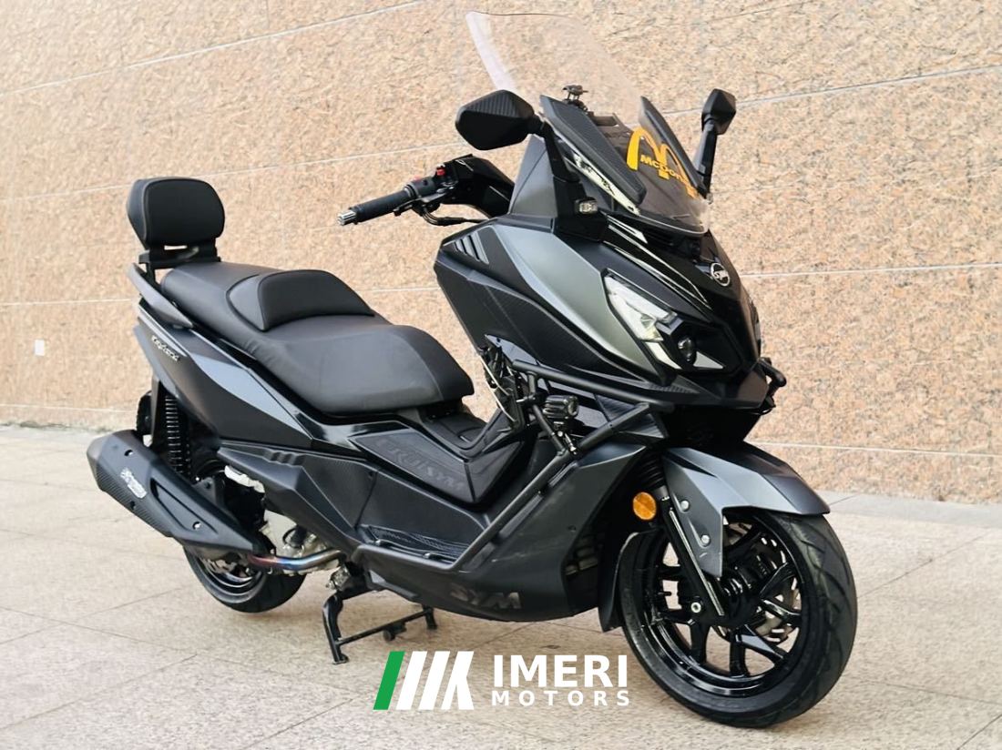 SYM Cruisym 250 - мотоцикл из Китая