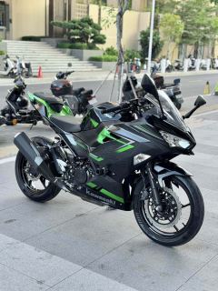 Kawasaki Ninja 400 - ფოტო 3