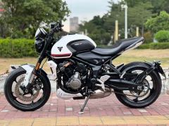 Triumph Trident 660 - ფოტო 6