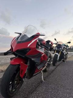 Ducati Panigale V4 1100 cc - photo 2