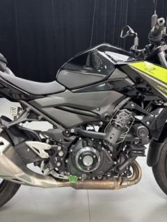 Kawasaki Z400 - photo 8