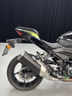 Kawasaki Z400 - photo 9