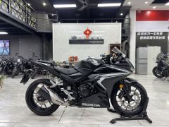 Honda CBR400R - ფოტო 1