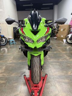 Kawasaki ZX-4R 400 cc - фото 1