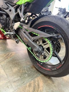 Kawasaki ZX-4R 400 cc - фото 8