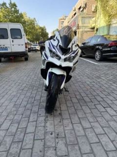 Kawasaki ZX-4R 400 cc - фото 5