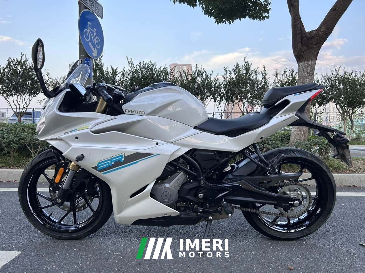 2023 CFMOTO 250SR