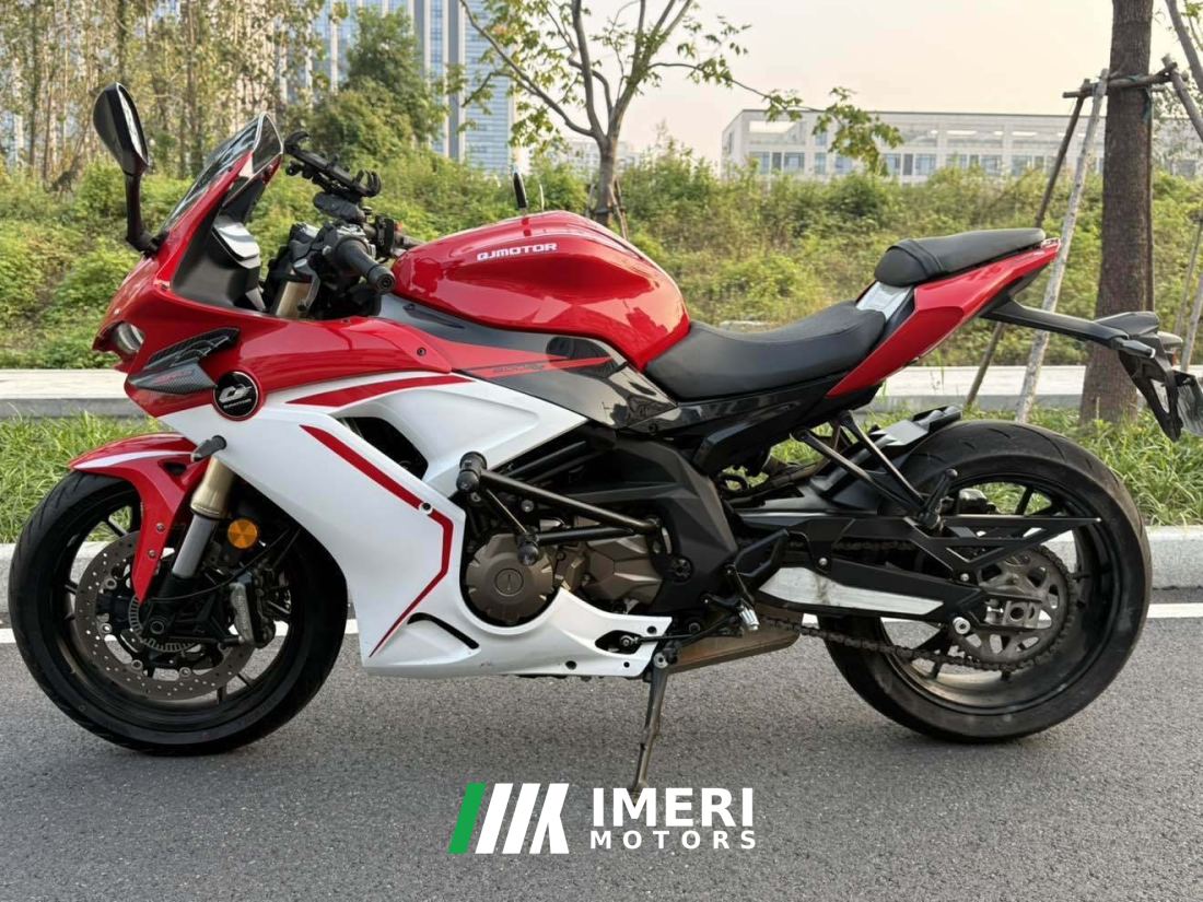 QJMOTOR Sai 600 - motorcycle from China