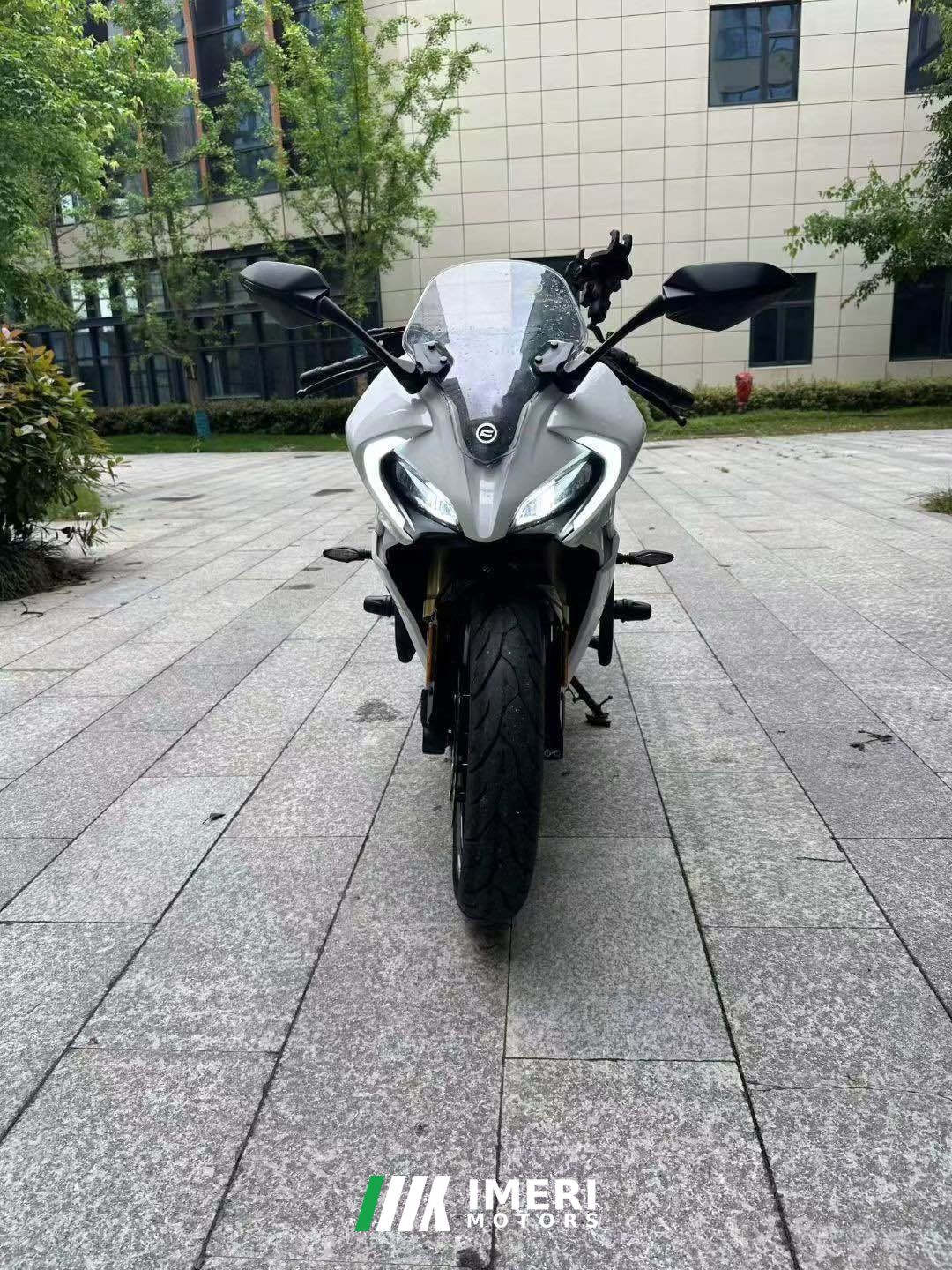 2024 CFMOTO 250SR