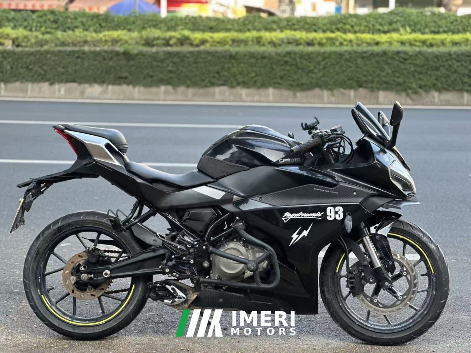 2021 CFMOTO 250SR