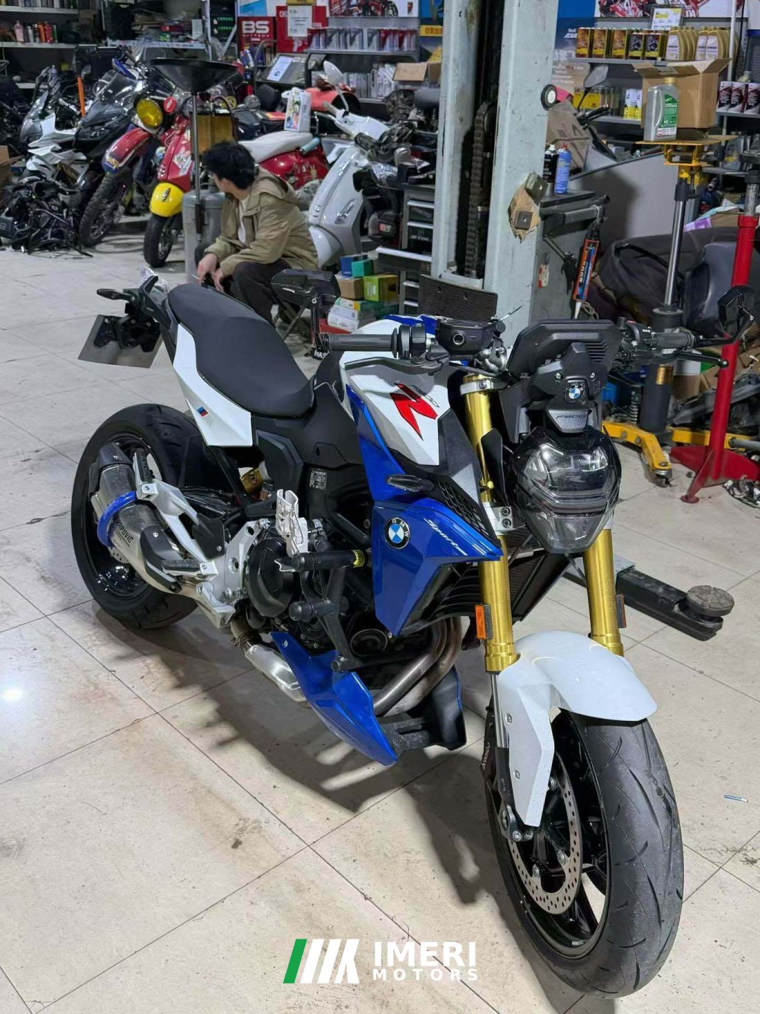 BMW F 900 R - მოტოციკლი ჩინეთიდან