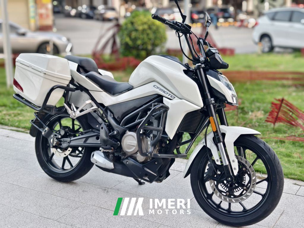 2022 CFMOTO 250NK