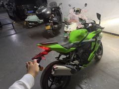 Kawasaki ZX-4R 400 cc - ფოტო 3