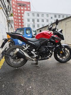 Honda CB400F - ფოტო 3