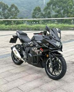 Haojue Suzuki GSX250R - ფოტო 1