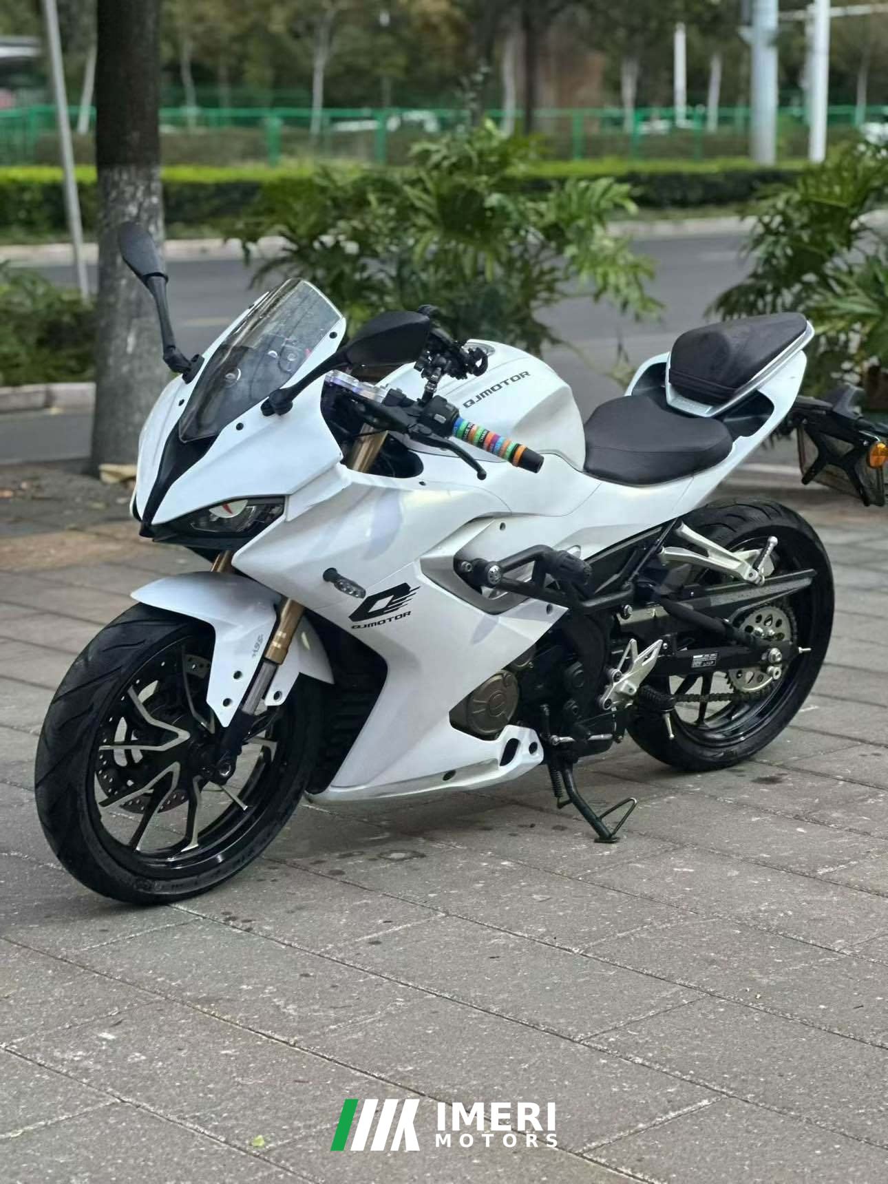 2022 QJMOTOR SRK 250