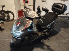 QJMOTOR Hong 150RS - ფოტო 1