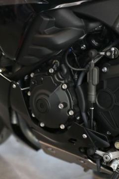 Yamaha YZF-R1 1000 cc - фото 7