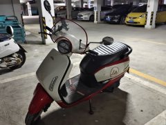 Sundiro Honda NS125LA - ფოტო 2