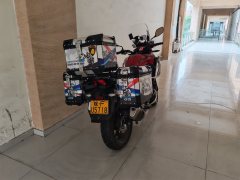 Honda CB400X - photo 2