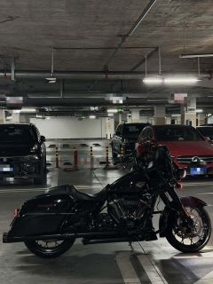 Harley-Davidson Street Glide 1868 cc - ფოტო 1