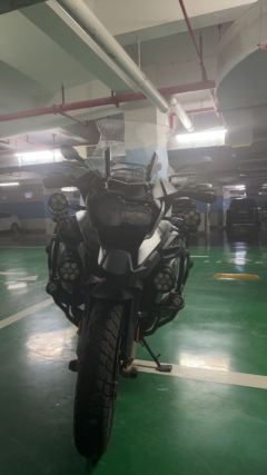 BMW R 1250 GS - photo 1