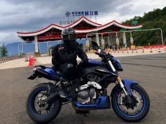 Benelli TNT600i - ფოტო 1
