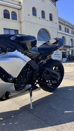 Yamaha YZF-R1 1000 cc - ფოტო 6