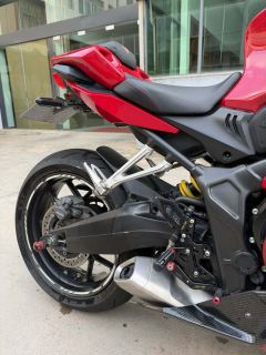 Honda CBR650R - фото 9