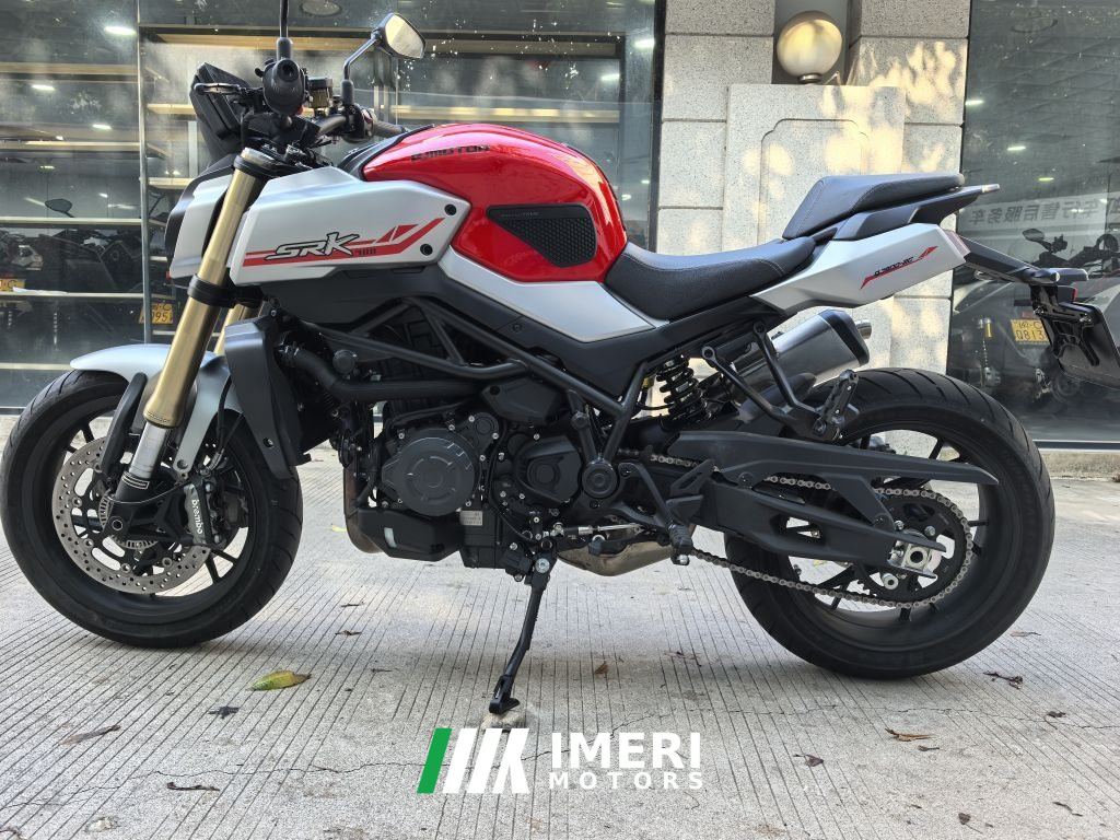 2025 QJMOTOR 900