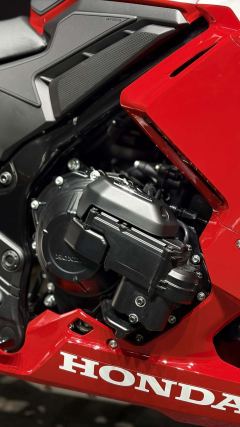 Honda CBR500R - ფოტო 6