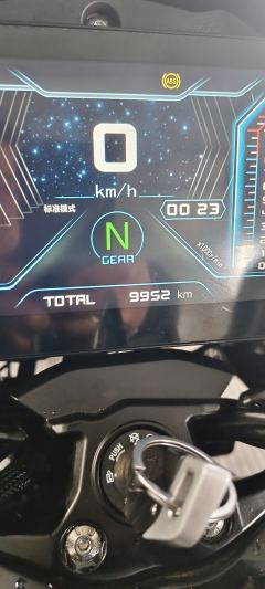 Benelli TRK552 550 cc - фото 7