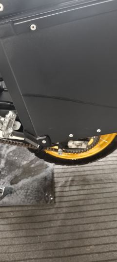 Benelli TRK552 550 cc - фото 8