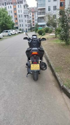 Honda ADV350 - ფოტო 2