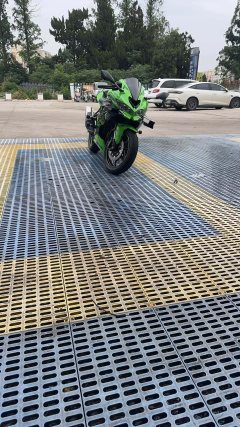 Kawasaki ZX-4R 400 cc - ფოტო 3