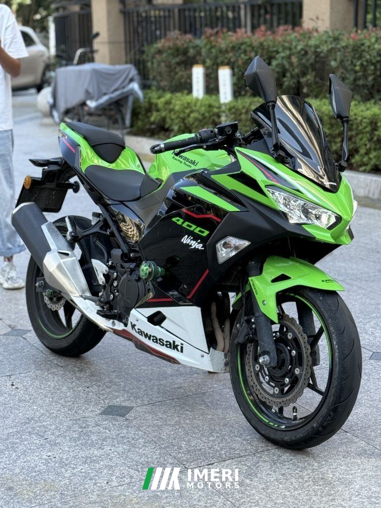 2022 Kawasaki Ninja 400
