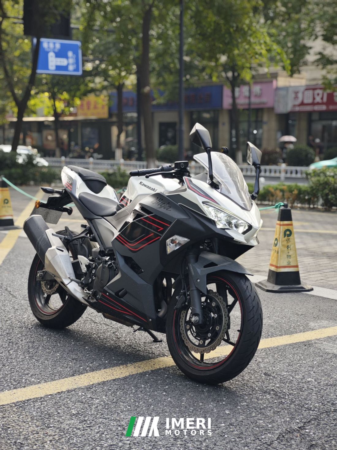 Kawasaki Ninja 400 - motorcycle from China