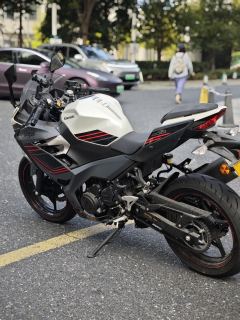 Kawasaki Ninja 400 - photo 4