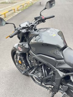Honda CB650R - photo 7