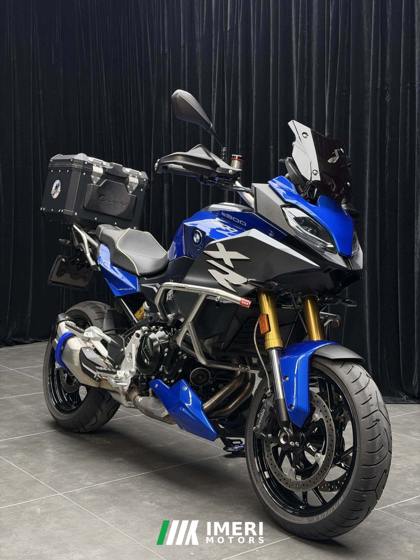 2024 BMW F 900 XR