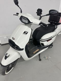 Weiduoliya Sixties 150Si - ფოტო 1