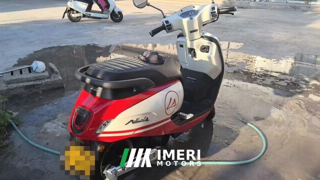 Honda SH300I 279 cc - мотоцикл из Китая