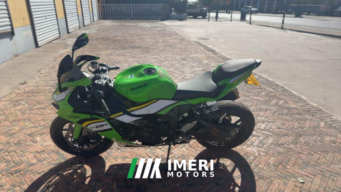 Kawasaki Ninja ZX-6R 650 cc - мотоцикл из Китая