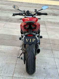 Ducati Street Fighter V2 950 cc - ფოტო 6